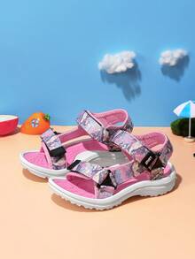 女宝宝春夏低帮运动凉鞋，涂鸦印花鞋面，可爱百搭，双层防滑耐磨大底，适合沙滩、度假、运动