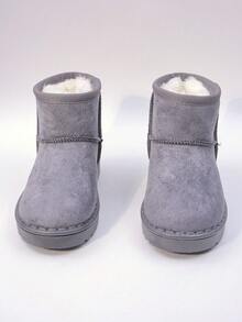 زوج من بوت الثلج المزيفة من الغزال الكلاسيكية للأطفال، لون أحادي، بطانة مبطنة، بوت شتوية دافئة، رأس مستدير قصير، كعب مسطح، طراز كاجوال، مناسبة للطقس البارد