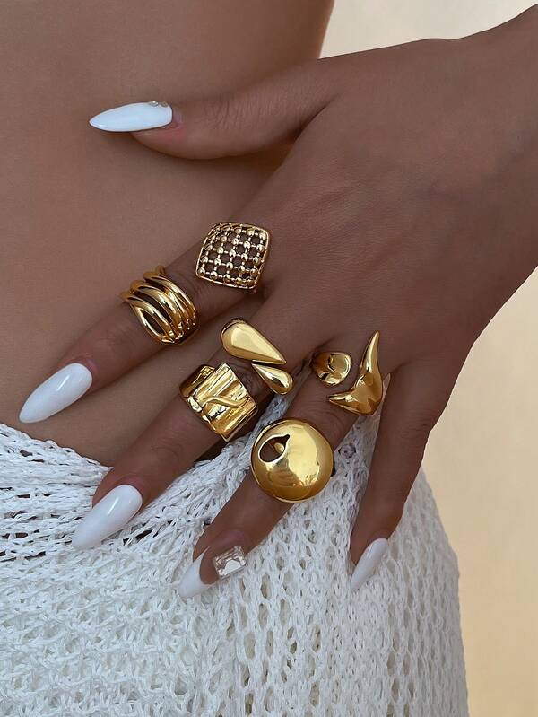1 Pc Minimalist Geometric Asymmetric Chunky Ring For Women / 18K Gold Plating Cooper Statement Rings Jewelry / Dasic Design Golden Color Ring For Daily Wear