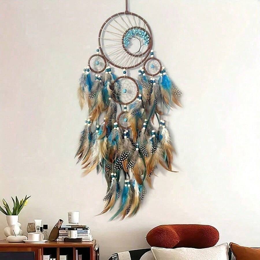 Un atrapasueños hecho a mano con plumas de color azul brillante, verde y marrón - Decoración colgante de pared con el árbol de la vida, estilo bohemio, perfecto para Navidad o habitación con temática de hadas, decoración de plumas