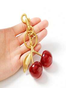 1 Pieza Colgante de llavero en forma de cereza grande de rojo, dije de cereza brillante de resina y metal, accesorio de decoración regalo para novia, mamá, mujer