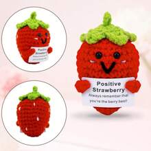 1 pieza Muñeca de peluche con trenzado a mano con forma de fresa. Las palabras de energía positiva y ánimo también se pueden dar como pequeños regalos a amigos y familiares. Los adorables juguetes de punto son muy adecuados para la sala de estar y el escritorio en el hogar, como regalos de cumpleaños y adornos decorativos para la decoración de la habitación. ¡El diseño de muñeca encantadora y las palabras alentadoras son muy cálidas y dulces! ¡Estas adorables muñecas siempre serán tus amigas y te harán sentir relajado y feliz!