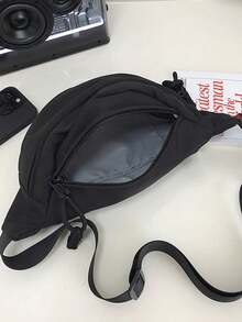 男士时尚胸包，网红同款腰包，大容量优质尼龙单肩包 - 黑色 - 查看 8