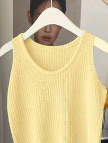Butter Yellow Cooling Casual Elegant Waistcoat, Backside Buttoned Split, Essential For Spring/Summer Outdoor, Travel And Daily Wear - Yellow - View 5