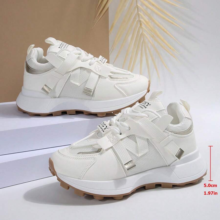 Women Casual Lace-Up Round Toe Sneakers, Low-Top, Outdoor/Skateboard Shoes, Student Shoes, Walking/Running, Suitable For All Seasons, White Shoes - White - View 1