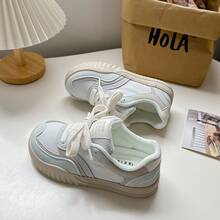 Women Skateboarding Shoes