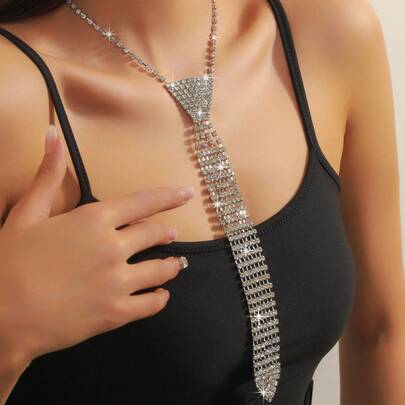 1 st kristall strass pilformad mode slips till brudklänning till klänning för juldekoration