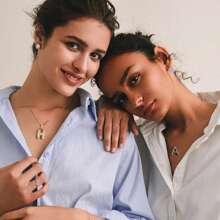 One Piece New Women's Stainless Steel Bubble Letter Necklace Shining Zirconia Rhinestone Letter 26 A-Z Exquisite Balloon Necklace