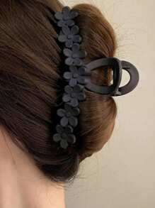 3pcs Flower Matte Hair Clips, Large Hair Accessories For Buns, Elegant Hair Claws For Women, Summer Beauty Claw Clips