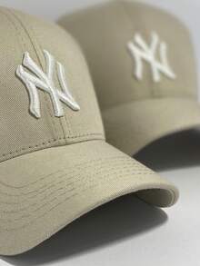 NY New York N.Y.C Women's Nude Khaki Cap Goes With Any Look! - 裸色與白色 - 查看 3