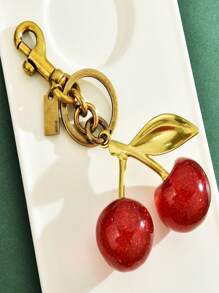 1 Pieza Colgante de llavero en forma de cereza grande de rojo, dije de cereza brillante de resina y metal, accesorio de decoración regalo para novia, mamá, mujer