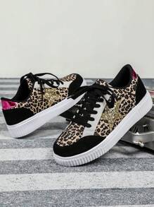 Baskets décontractées mode homme, imprimé léopard. Série urbaine, patchwork multicolore, pour le travail, le sport, les voyages, style plat, bout rond, basse, respirantes, multifonctionnelles. Cadeau de vacances, chaussures de sport homme