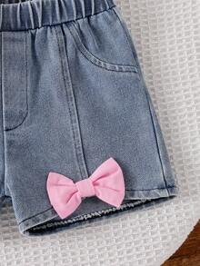 Completo estivo casual da 2 pezzi per bambine: maglietta a maniche corte con scollo tondo e stampa gatto carino rosa, pantaloncini in denim rosa con vita elastica e fiocco decorativo - Rosa - Visualizzare 7