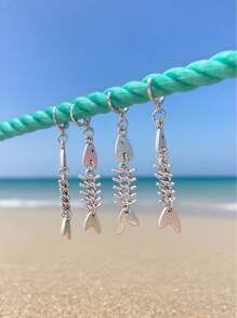 2PCSPunk Hip-Hop Style Thorn Fishbone Earrings Are Perfect For Fashion-Forward And Unique Women To Wear. They Also Make Great Small Gifts For Couples.