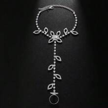 1 pièce Chaîne de cheville avec strass pour femmes. Bracelet de cheville en cristaux brillants, bijou de pied féminin pour mariage, fête. Accessoires de pied estivaux de style bohème avec faux perles pour femmes