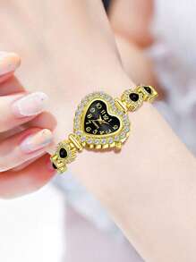 7 pièces Ensemble de bijoux femme comprenant : montre à quartz avec boîtier forme cœur et chiffres arabes, bracelet, collier, boucles d'oreilles et bague. Doré, mode et magnifique. Convient pour le port quotidien, la décoration ou en cadeau pour les fêtes.