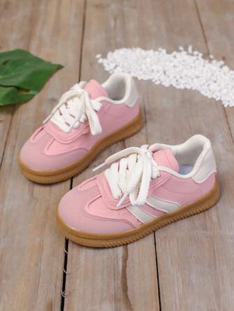 1 par de zapatos deportivos de moda para niños con diseño de bloques de color, elegantes y versátiles para niños y niñas, aptos para deportes al aire libre, caminar casual, viajes