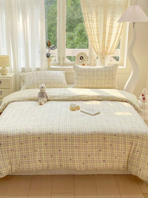 3pcs Beige Line & Bow Printed Bedding Set (1 Duvet Cover + 2 Pillowcases) 100% Polyester, No Insert, Machine Washable