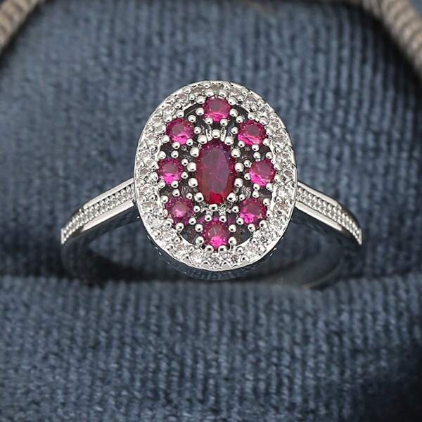 1 pièce Bague élégante en zircone violette pour femme, parfaite comme bague de mariage, bijou pour usage quotidien et cadeau d'anniversaire