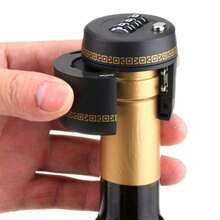 Trava digital com senha para tampa de garrafa de vinho - Segurança antirroubo, sem necessidade de montagem ou bateria, design de plástico durável com detalhes dourados, adequada para uso doméstico e comercial, proteção de vinho | Trava elegante para proteger bebidas, trava protetora contra refrigerantes, evita o consumo de bebidas