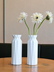 1 pieza Jarrón de plástico blanco, jarrón de aspecto cerámico simple para flores, adecuado para dormitorio, sala de estar, decoración de balcón, mesa de comedor, gabinete de TV, hecho de material PP con diseño antideslizante, adecuado como regalo de cumpleaños o graduación, decoración del hogar, decoración de la habitación, jarrón de flores, jarrón de vidrio
