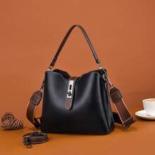 Shoulder Bags