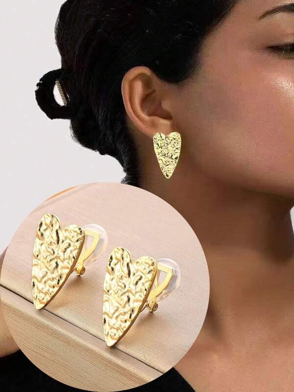 1 paire de boucles d'oreilles clip à la mode en forme de cœur pour femmes, style vintage minimaliste, cadeau élégant pour un port quotidien ou les jours fériés
