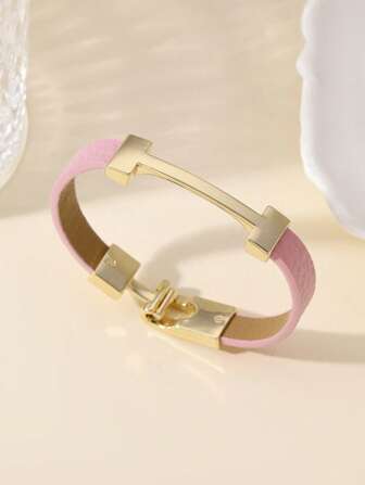 1pc Fashion Stylish Gold-Color Letter Decorated Leather Bracelet, Personalized Accent Gift For Girlfriend