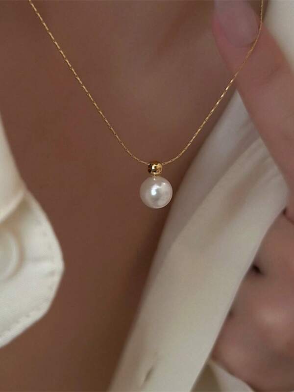 1pc Fashionable Faux Pearl Pendant Stainless Steel Necklace, Suitable For Women Everyday Wear