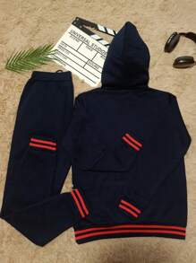 Herren Herbst/Winter Set aus einfarbigem, gestauchtem Langarm Kapuzenpullover und Hose, stilvolles grafisches Druckdesign, Kapuzenpullover mit großen Taschen, verstellbarer Tunnelzug an der Hose, perfekt für Lässig Wear, Club Fußball Training, täglichen Sport
