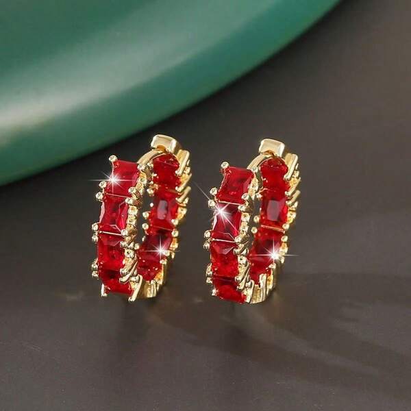 1 Pair Fashionable Gold-Tone Full Rhinestone Small Hoop Earrings, Square Cubic Zirconia Minimalist Teardrop Earrings | Full Rhinestone Earrings, Elegant Stylish New Earrings Suitable For Daily Commute, Work, Dates, Everyday Wear