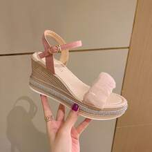 Women Platforms & Wedge Sandals