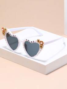 1 Stück herzförmige Perlenlicht Luxus Dopamin Wind eingelegte metallische Blumen Muster Pfirsich Herz Mode Brille, Hochzeit Party Tanz Party Accessoires, Strandmode für Sommerstrand, Lagerfeuerparty, Geschenke, Retro Street-Style, Autofahren, Sonnenschutz, Outdoor Reisen, Party, Bühnenshow Reise Accessoires Strand Schatten