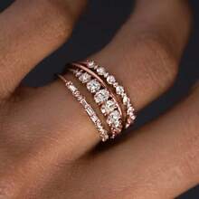 4pcs/Set Luxurious Synthetic Zirconia Embedded 14k Gold Plated Engagement Rings For Women, Shiny Glamorous Jewelry Perfect For Weddings And Parties, An Ideal Gift For Your Loved One