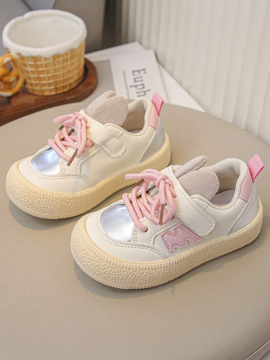 春夏儿童运动鞋，时尚钩环软底轻便时尚女童休闲运动鞋