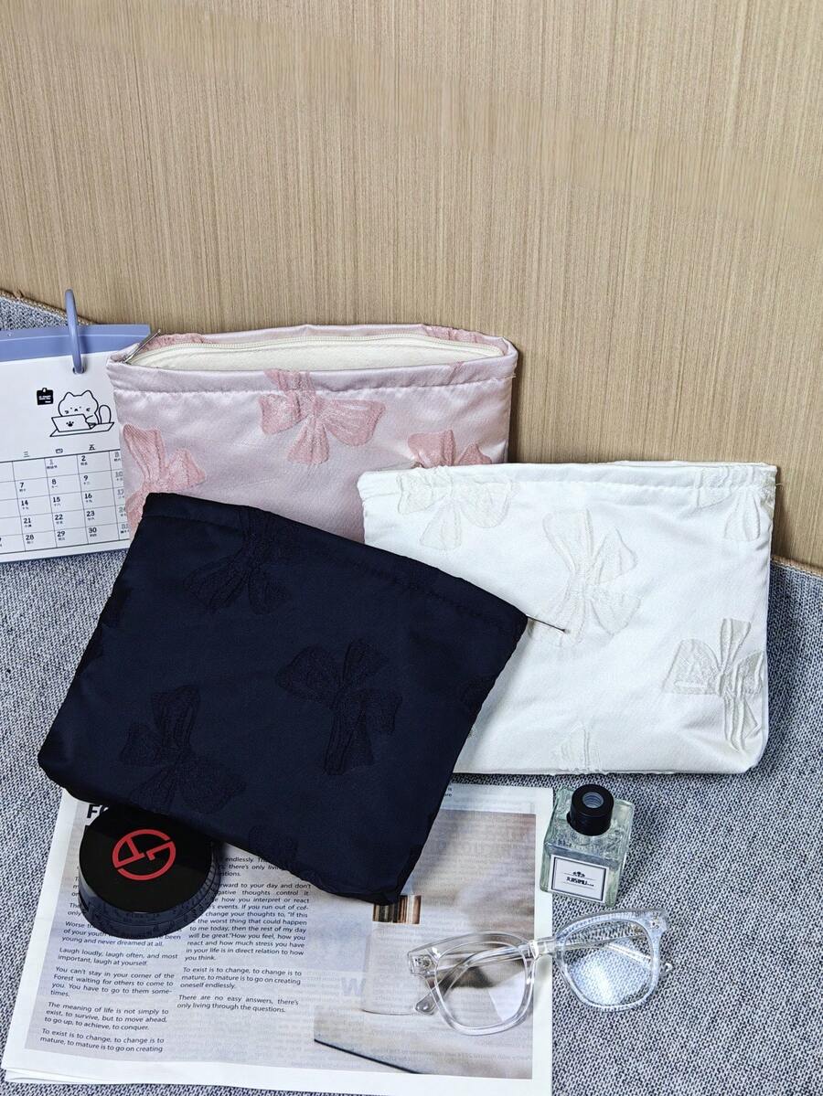 Cute Cartoon Girlish Cosmetic Bag Coin Purse, Versatile Fashion Small Compact Makeup Bag, Ladies Discreet Sanitary Pad Holder, Zipper Closure Elegant Makeup Pouch, Small Cute Quilted Linen Cosmetic Bag, Children's Festival Gift, Suitable For Various Occasions, Soft Lightweight Portable Makeup Bag, Portable Lipstick Bag & Coin Purse Travel Essentials Vacation Summer Holiday Back To School School Stuff Bag For School Travel Bag For Women Makeup Bag For Travel - Multicolor - View 1