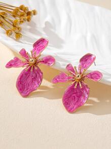 A Pair Of Women's Gradient Floral Oil-Dropping Exaggerated Earrings Fashionable High-End Sense Sweet Style Versatile Earrings