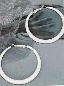 1 paire de boucles d'oreilles peintes minimalistes à ouverture à la mode, polyvalentes, élégantes, intellectuelles, convenant aux rendez-vous, aux rassemblements et à un port quotidien - Blanc - Voir 2
