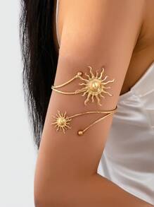 Un brazalete asimétrico exagerado y creativo para el sol, adecuado para el estilo callejero, fiestas y uso diario de las mujeres - Brazalete de girasol - Ver 1