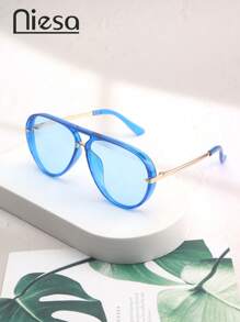 1pc Metallic Rim Aviator Fashion Glasses For Women, Classic And Fashionable Shades Beach Accessories Beach Accessories For Women Glasses Shades Basics Fall Winter Women Outfits Clothes Business Casual Gifts For Summer Beach Vacation,Outdoor,Travel Vintage Style Oversized Aviator Frame For Going Out Outfit,Back To School