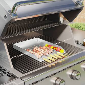 LILIIN Grillplatta i rostfritt stål | Universal BBQ-plancha med oljespår | BBQ-plancha för gas- och kolgrillar | Grilltillbehör inklusive 2 spatlar | 20x30x4cm, 30x40x4cm, 30x45x4cm