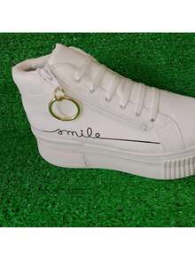 Women Tennis & Racquet Sport Shoes - White - View 4