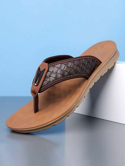 New Fashion Designer Men's Flip-Flops, Straw Style Solid Color Flat Sandals, Soft Comfortable Quick-Dry Slippers, Slip-On House Slippers, Anti-Slip Durable Sole, Suitable For Outdoor Casual, Beach, Vacation, Plus Size