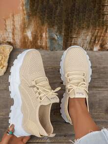 2025 New Style Women's Sport Casual Shoes - Women's Shoes For Autumn With Breathable Laces For Easy On And Off. Anti-Slip And Height-Increasing Type. Solid Heel Strap In Single Color. Fashionable British-Style Women's Tennis Sport Shoes For Summer Outdoor Travel, Running, Rock Climbing. Women's Outdoor Sports Shoes. Women's Shoes For Autumn (Available In Multiple Colors Such As White, Red, Etc.) - 杏色 - 查看 7