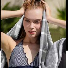 1 Stück Türkisches Handtuch, gestreiftes Mikrofaser Strandtuch für Camping Schwimmen Reisen, schnelltrocknend, multifunktionales Quasten-Geschirrtuch, nicht klebrig am Sand, leichtes Strandtuch für Beauty Salon, Zuhause, Badezimmer, Dusche, Handtücher für Beauty Salon, Hotel, Sport, Zuhause Essentials, Handtuch, Hautpflege Badetuch