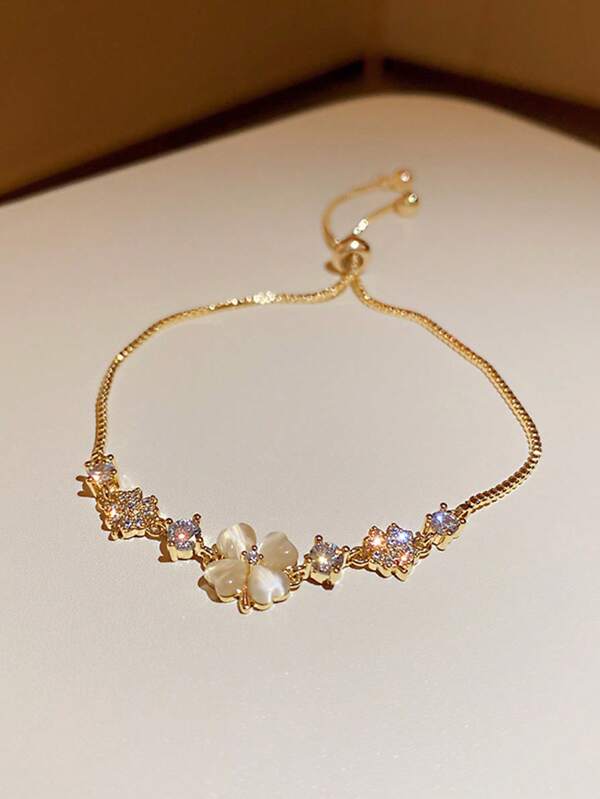1pc Cat's Eye Stone & Four-Leaf Clover Petal Bracelet, Fashion Delicate Design Micro-Inlaid Zirconia Jewelry, Suitable For Women Daily, Festival, Date Wear, Gift For Friends And Family