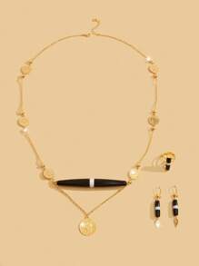 Ensemble de bijoux rétro de luxe à la mode et de haute qualité en cuivre de couleur dorée pour femmes, collier, boucles d'oreilles et bague design carré élégant de luxe plaqué or 18 carats, convient pour les mariages au Nigeria, Dubaï, Moyen-Orient, Arabie Saoudite, port quotidien, cadeau d'anniversaire de mariage, cadeau d'Halloween pour les amis