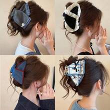 2025 年の女性のための韓国のレトロな三角形のクリップ、ハイエンドの新しい大きなサメのクリップ ヘアピン、ヘアピン、絶妙なヘア アクセサリー (4 個セット) - 4fd - チェックする 1