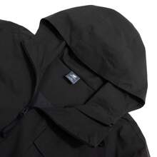 New Balance Chaqueta deportiva casual para hombre nueva 2025 Chaqueta cortavientos con capucha resistente al viento para ropa de trabajo NAF17021DKG