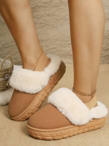 Mules plates douces et mignones en peluche douce pour l'automne/l'hiver. Empeigne en fausse fourrure bigarrée, doublure chaude, antidérapante et durable. Chaussons polyvalents et sans dos pour un port quotidien/d'intérieur, à la maison, au bureau, à l'école ou en fête